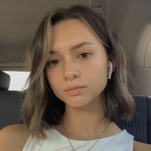 Meet your Posher, Asha